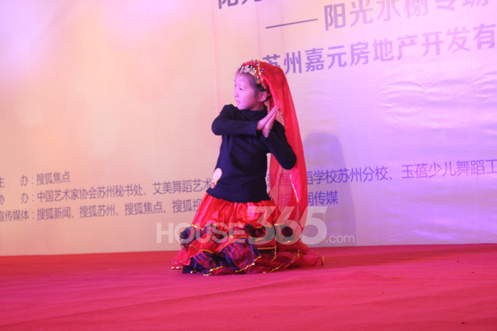 <em>阳光</em>水榭<em>少儿舞蹈</em>大赛,<em>美少女</em>云集_(Z)紫元<em>阳光</em>